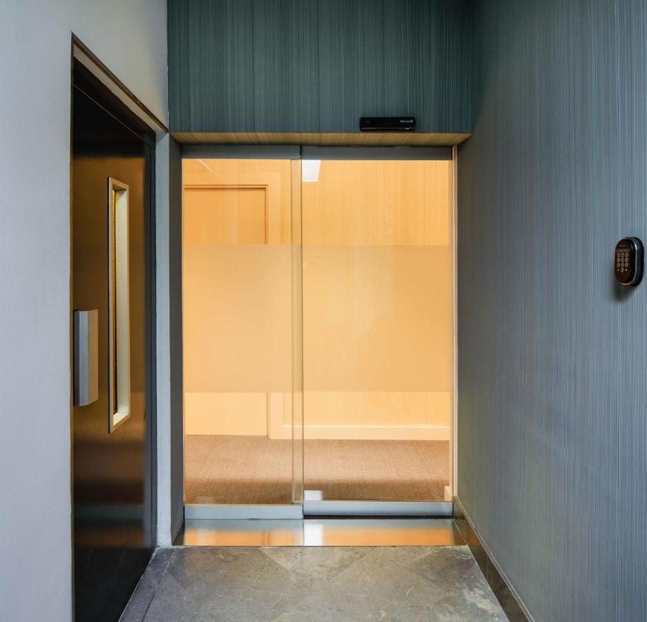 Mush Room Apartamentos Seville Ngoại thất bức ảnh