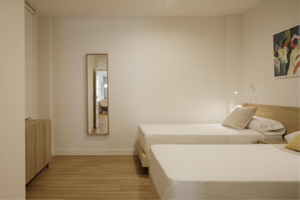 Mush Room Apartamentos Seville Ngoại thất bức ảnh